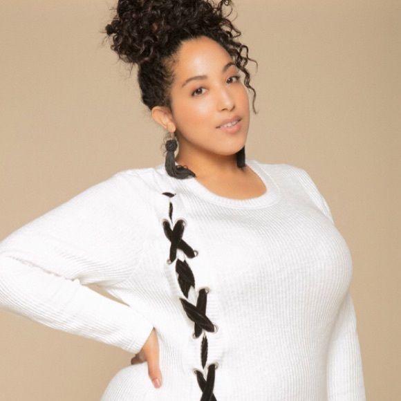 Beth Sweater Dress- Premme - Picture 2 of 3